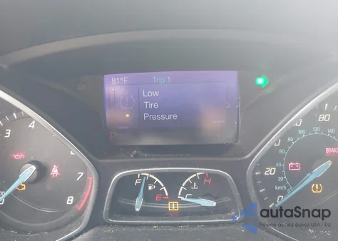 2014 Ford Focus Se z USA, uszkodzony, nr VIN 1FADP3F25EL369309